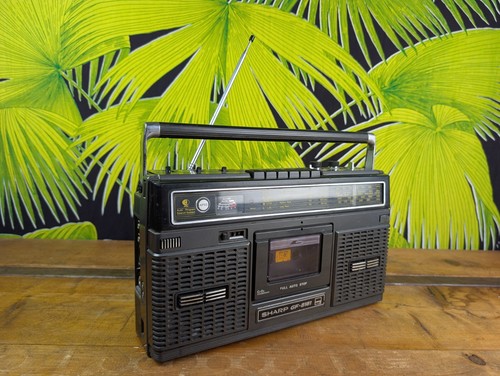 Ghettoblaster sharp 8181 - gf,