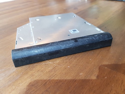 Toshiba satelite c660 - satelite, cd