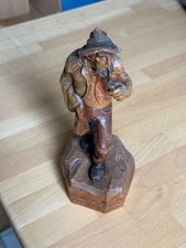 Holschnitzerei Wanderer von