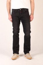 Neue Replay  Herren Jeans M983