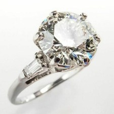 3,25 kt Rundschliff Diamant