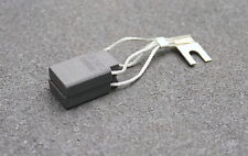 CARBONE Montierte Zwillings-Kohlebürste EG367J 16x20x32mm(t x a x r) +Kabelschuh