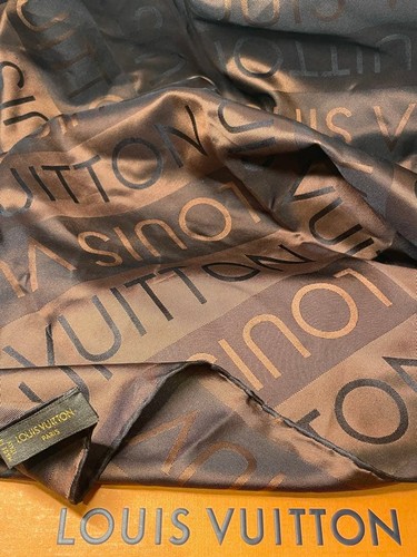 Louis vuitton seidentuch mit - vuitton,
