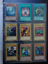 15 Yu-Gi-Oh! Karten aus verschiedenen Decks, Einzelheiten sh. Beschreibung