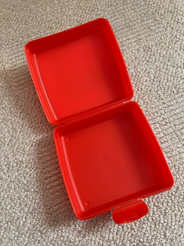 Tupperware sandwichbox dino - sandwichbox,