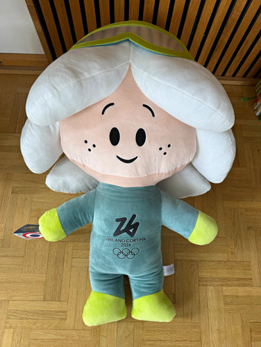 Olympia mascot flo - flo, xxl