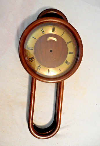Vintage wanduhr uhrengehäuse - vintage,