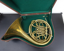 Altes Waldhorn in F mit Koffer