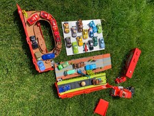 Mattel Disney Cars Modelle Auto Sammlung | 31 Autos 2 LKW Größe Mack