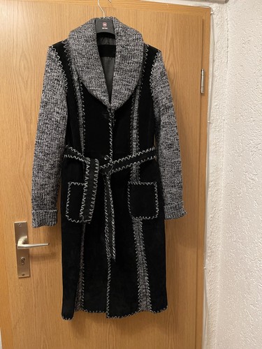 Strickmantel mit echt - , leder