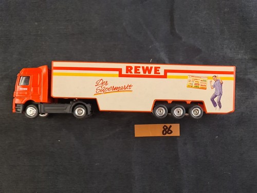 Werbetrucks rewe - werbetrucks,
