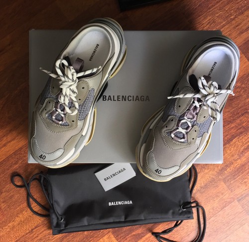 Balenciaga triple grau - triple,