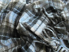 Strickstoff Strick kariert mit Fransen khaki-blau-creme 23%Wolle 1,53 x 0,50 Mtr