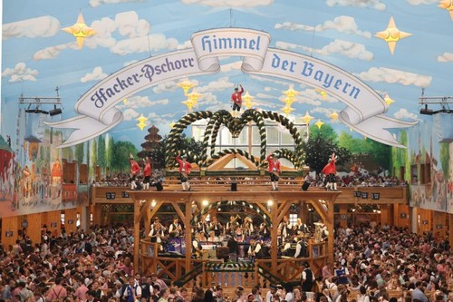 Wiesn tisch oktoberfest hacker - wiesn,
