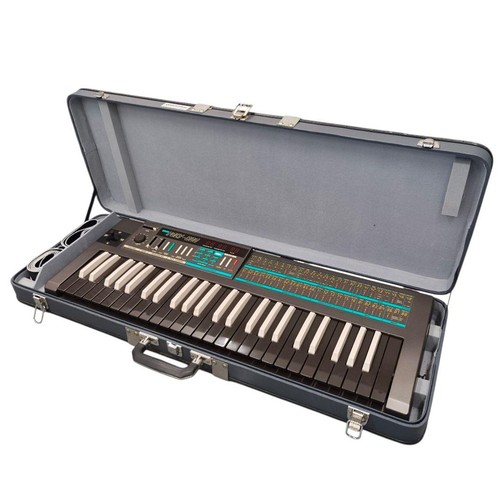 Korg poly 800 - korg, reverse