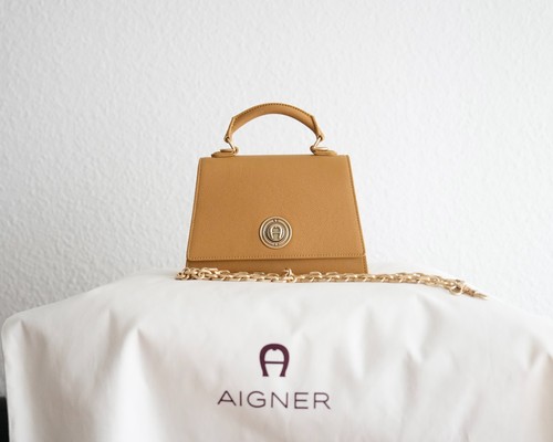 Beige braune handtasche - /,