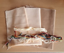 Reststücke Zählstoffe und Garn für Hardanger-Stickerei