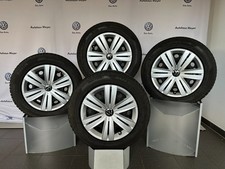 Original VW Stahl Winterkomplettradsatz mit Radzierblenden für VW Touran ab 2016