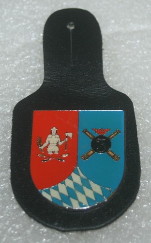 Brustanhänger - bw,