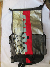 Völkl Rucksack mit Klappverschluß, gebraucht, rot, silber, grau, schwarz