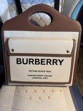 Burberry Pocket Bag Medium