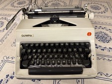 Alte Reise Schreibmaschine