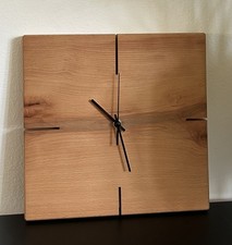 Wanduhr Holz Buche quadratisch