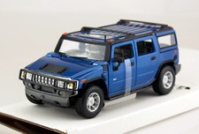 Hummer H2 SUV blau 2003 1:24 1:27 Maisto Modellauto 
