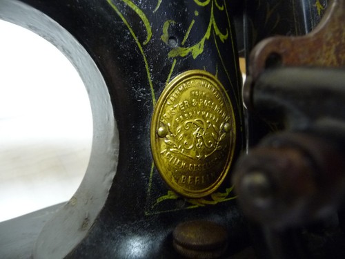 4956 alte nähmaschine - ,