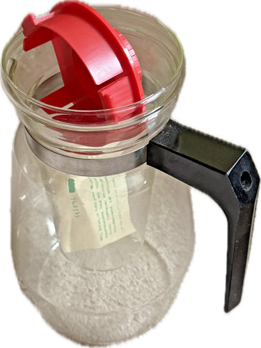 Teekanne mit extra sieb - teekanne,