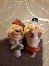 Sehr alte ausgießer aus - alte,