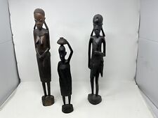 Drei afrikanische Holzfiguren