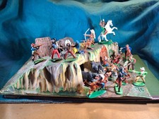 DDR GummiIndianer und -cowboys