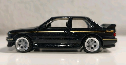Maisto bmw e30 - e30, 1:64