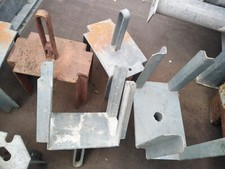 Vierwegkopf verzinkt Stützenkopf KREUZKOPF für DOKA Träger  Deckenschalung Bau