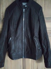 wunderschöne Jacke in