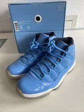 Jordan 11 Retro Pantone US9