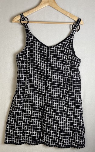 Nwt coco carmen - +,