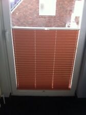 Plisee  Sehr Gut Erhalten !!! 86cm Breit Und 190cm Lang