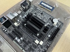 ASRock J4205-ITX SoC Intel