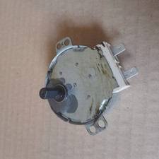 Ausgebaut mit Amica AMG17M70V, GALANZ SM-16T Scheibenmotor 