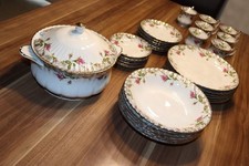 Chodziez Porzellan Set 33 Tlg.