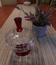 Schicke VINTAGE Deckel Bonboniere Konfektschale Glas geschliffen roter Fuß *wNEU