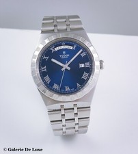 Tudor Royal Blau Day Date