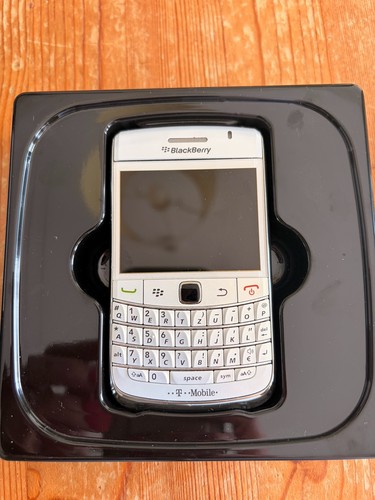 Blackberry bold 9700 - blackberry,