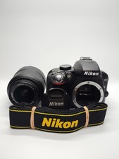 Lesen Sie "N Mint" Nikon D3300