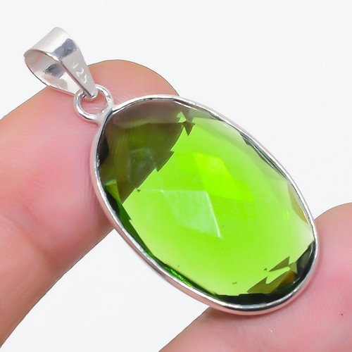 Handgefertigter grüner