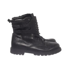 Diesel, Schnürstiefel