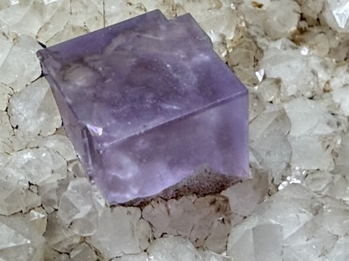 Fluorit würfel auf - auf, quarz
