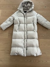 WINDSOR Daunenmantel Größe 36, beige